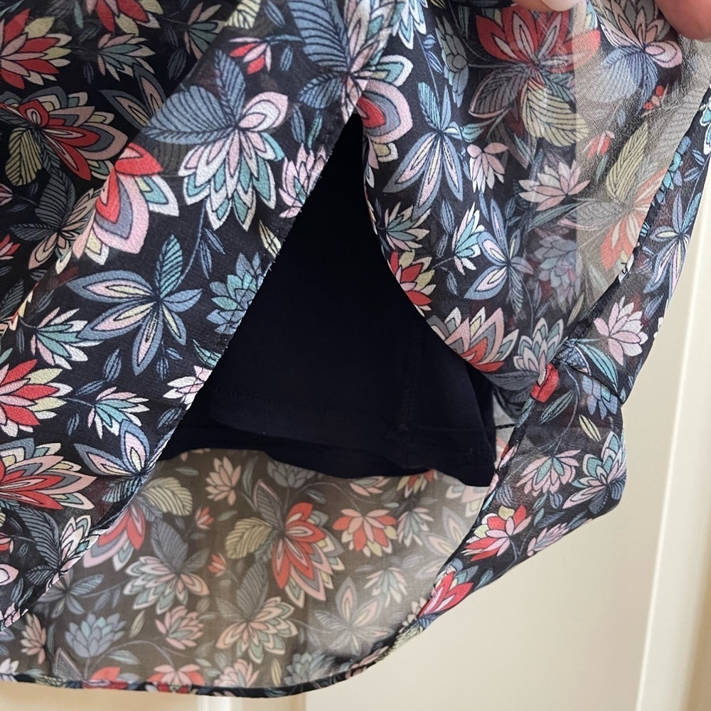 Cabi Flirt Cami Tank Top 5224 Floral Blue - M - Picture 7 of 10
